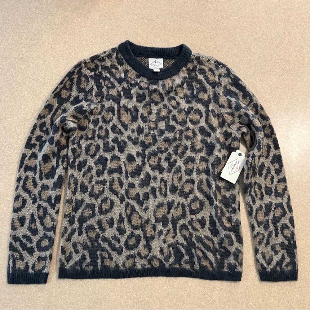 NWT St. John's Bay Women's Sweater Cheetah Print Long Sleeve